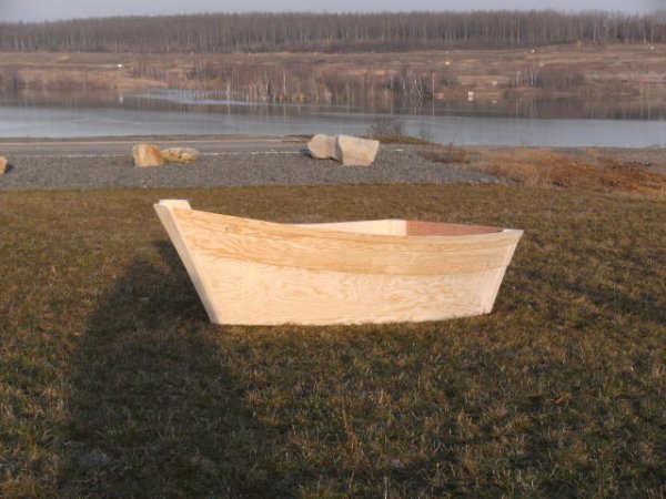 NORDIKA-30 Holzboot Designboot als Garten-Dekoration